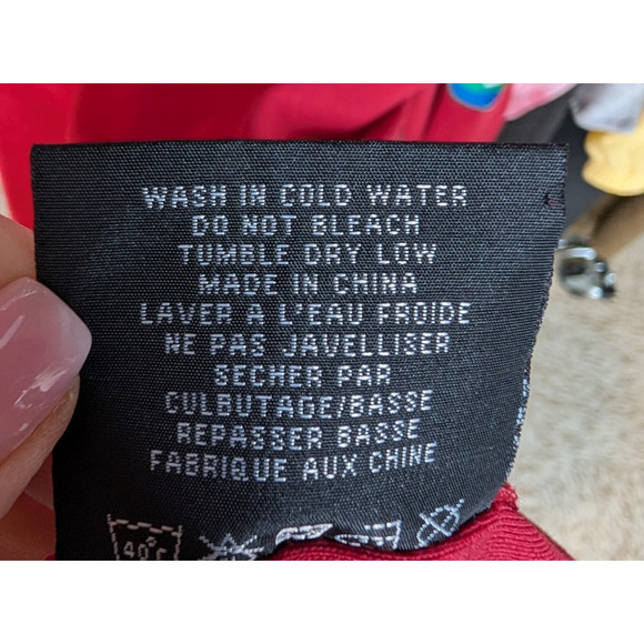 Mens Red Vintage Collection Canada Graphic Patch Spell Out Long Sleeve Tee XL - Picture 10 of 11